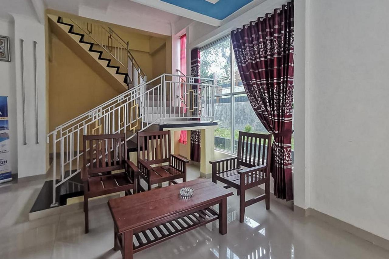 Reddoorz Near Kantor Walikota Bontang Nyerakat Екстериор снимка